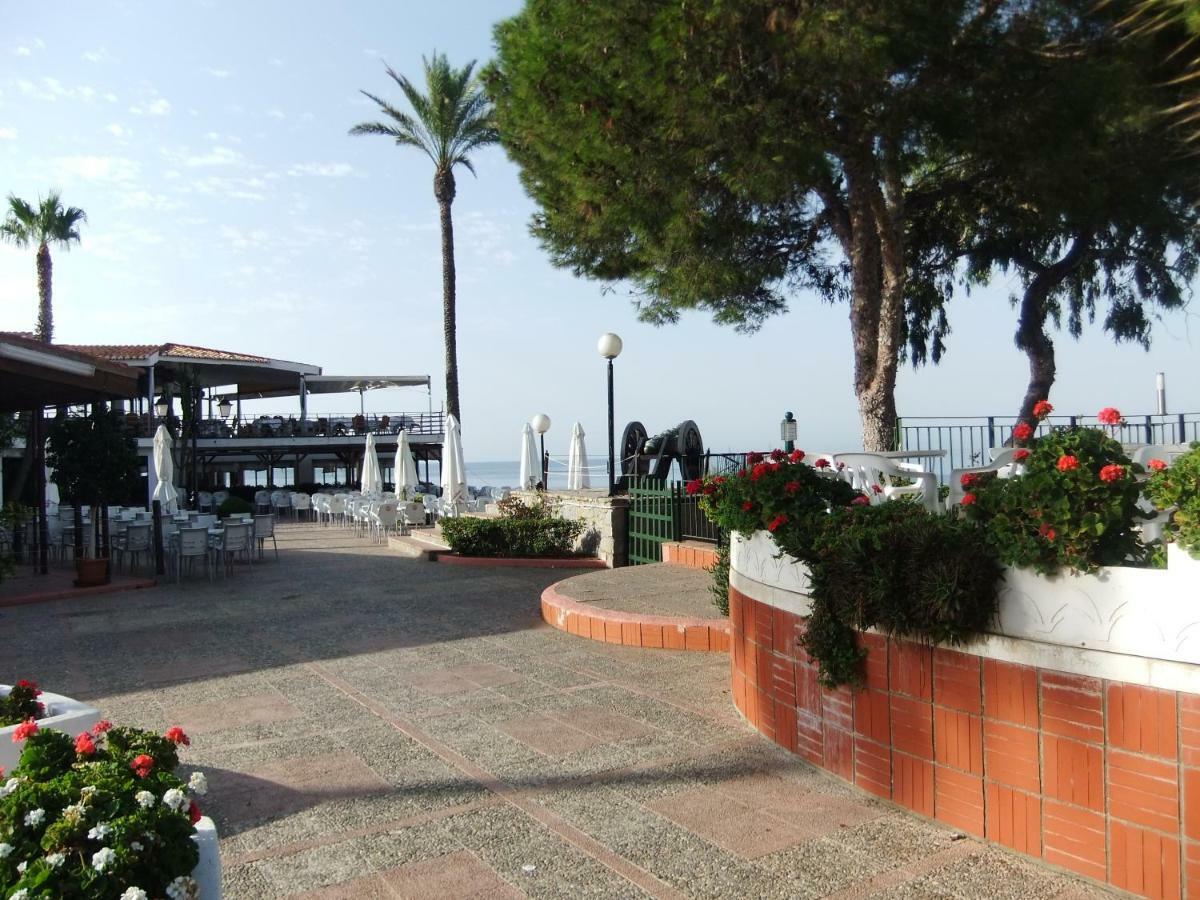 Апартаменты Apartamento Tramontana Dehesa de Campoamor  Экстерьер фото